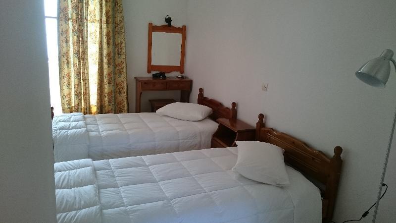 Roza Hotel Benitses (Corfu)